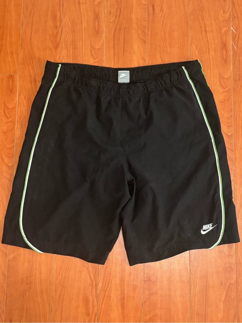 Vintage Y2K Nike Grey Tag Black Swim Trunks Board Shorts Mesh Lined - Large
